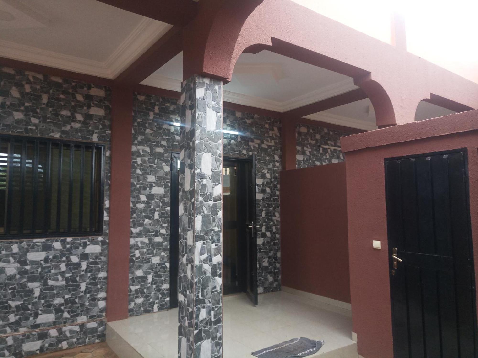 אואגדוגו Residence Lynda Prestige חדר תמונה